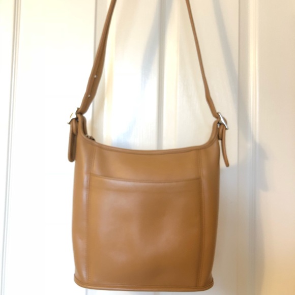 slim duffle bag